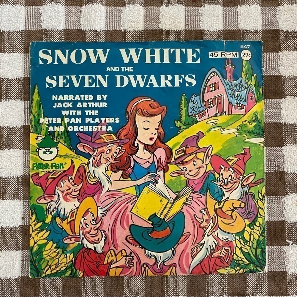 Vintage Snow White Record 1960s Kids Songs 45 RPM